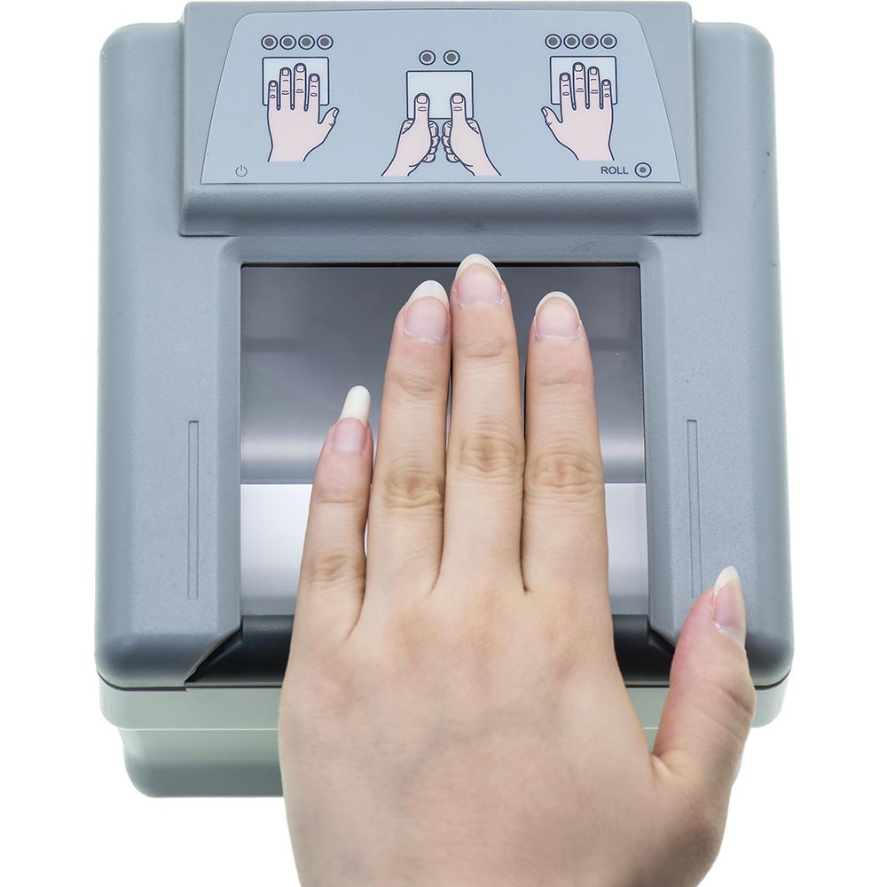 Четыре сканера отпечатков пальцев